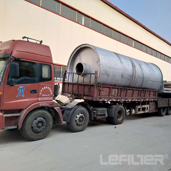 Waste rubber oil pyrolysis plant