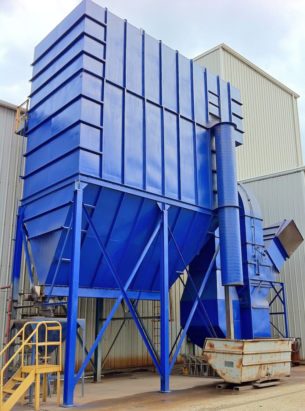 Filtration machine dust collector bag house