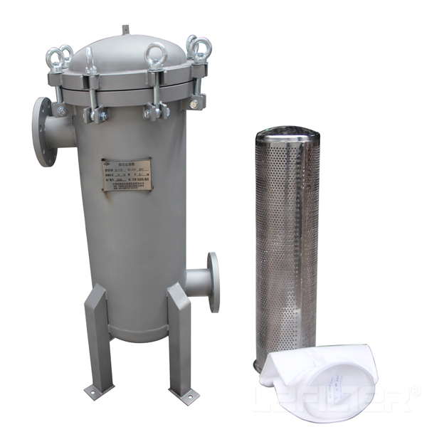 Filter bag housing